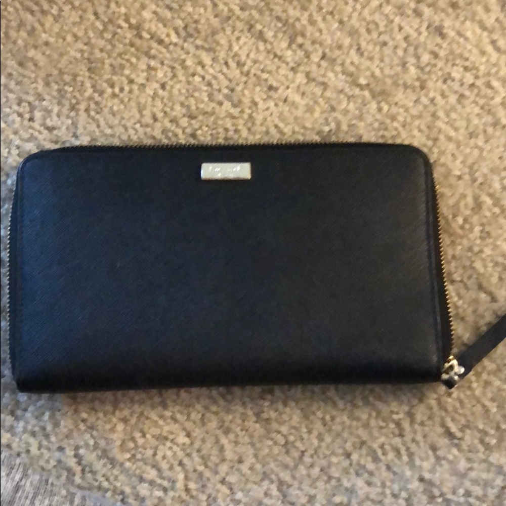 Large Kate Spade wallet